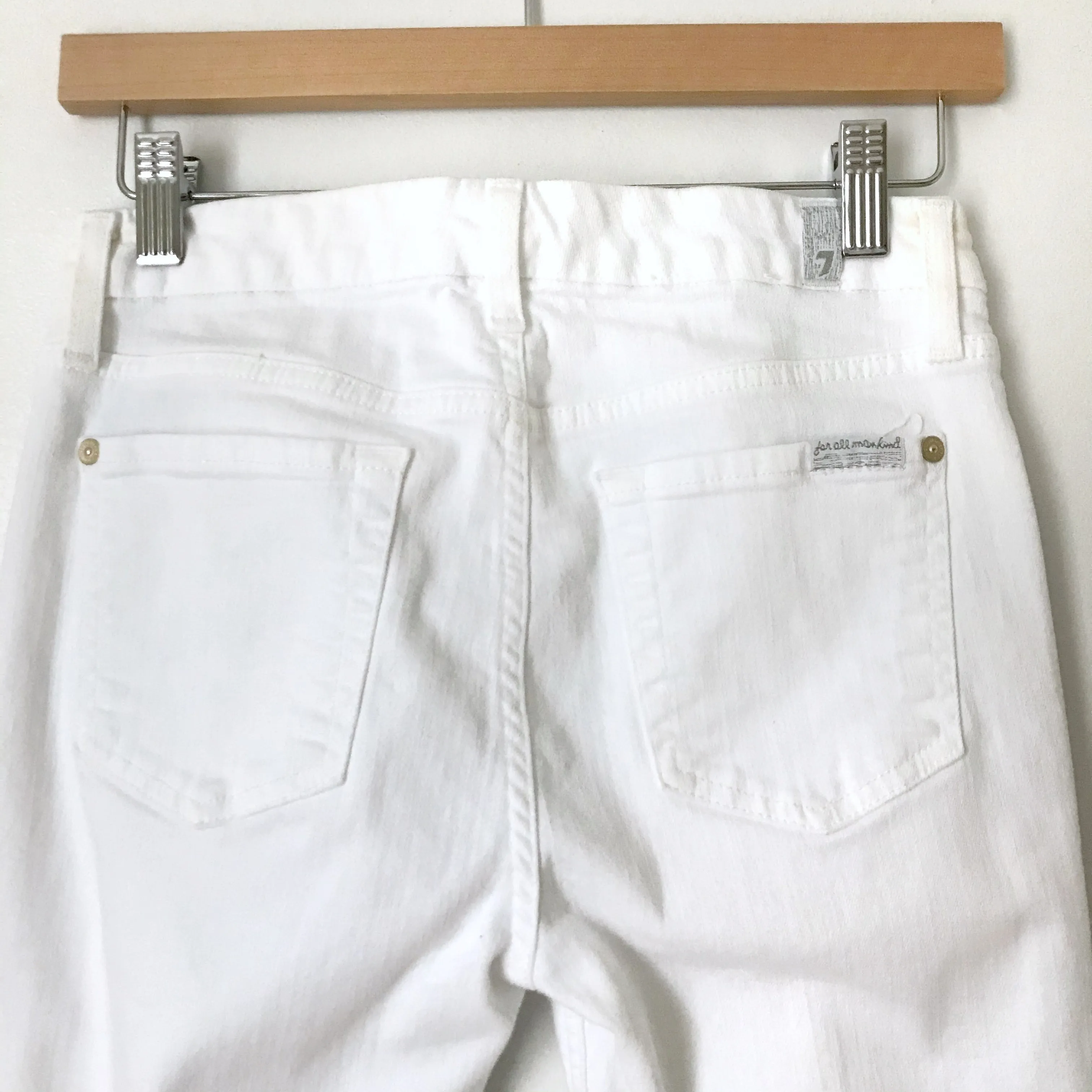 7 For All Mankind The Ankle Skinny White Distressed Jeans- Size 26 (Inseam 27.5”) see notes