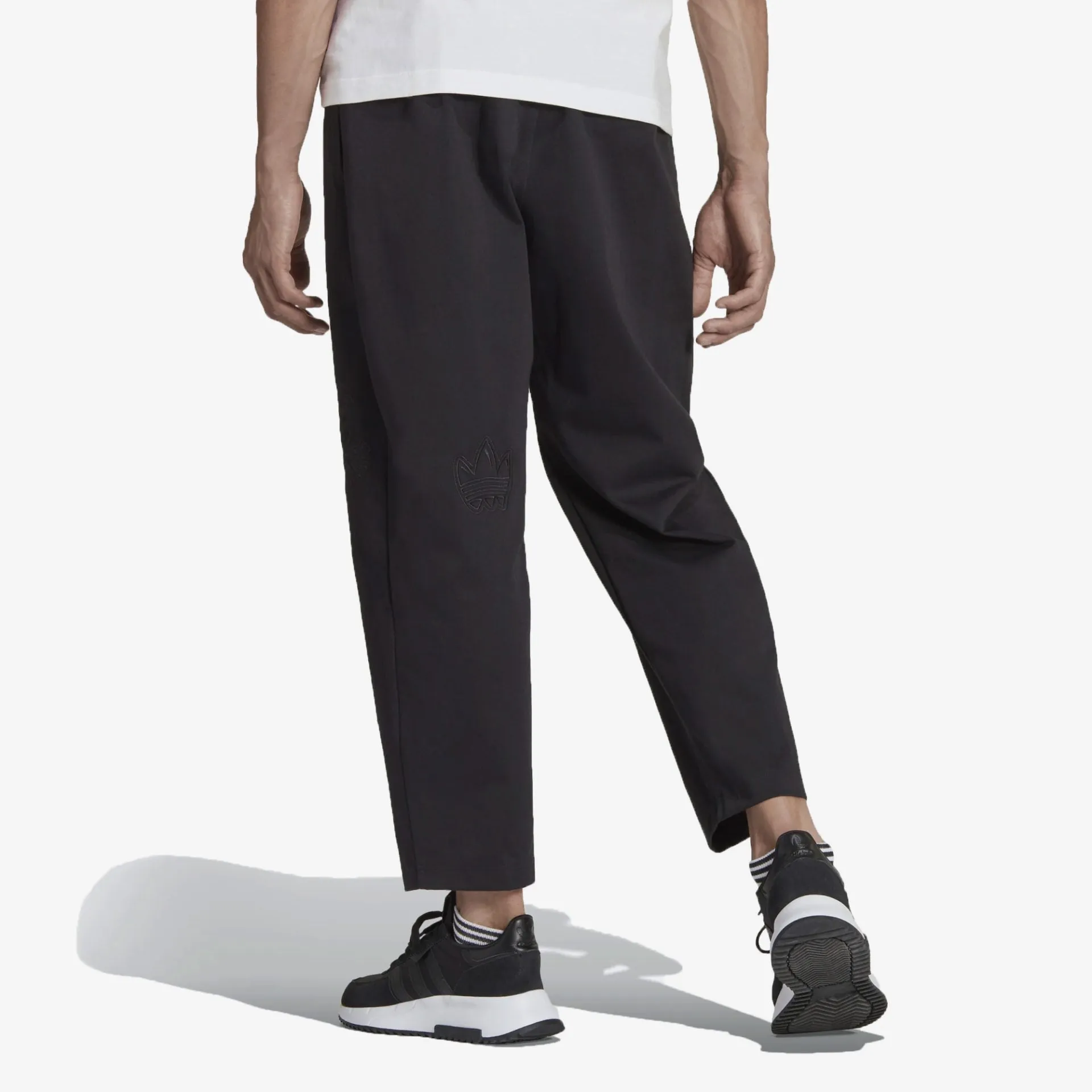 Adidas Originals | CAMPUS CHINO  { BLACK