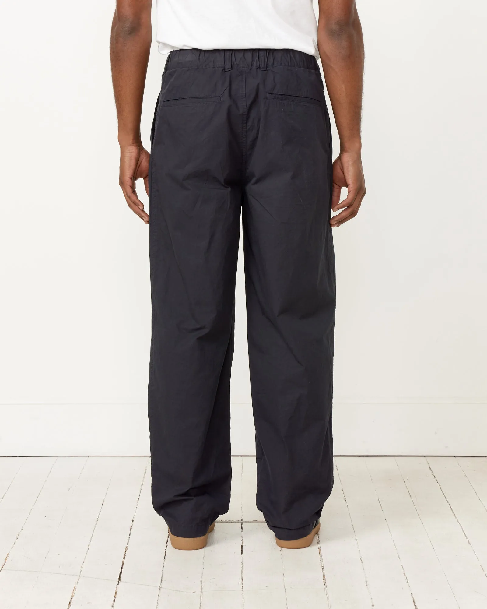 Deep Tuck Pant in Ink Black