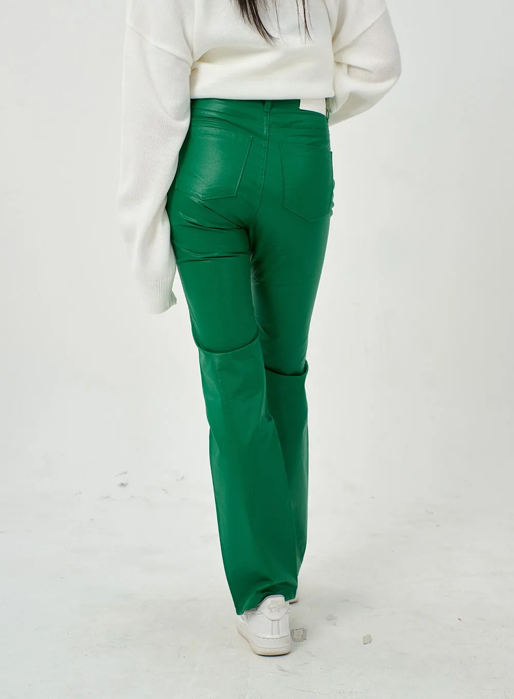 Faux Leather Straight Pants BD09