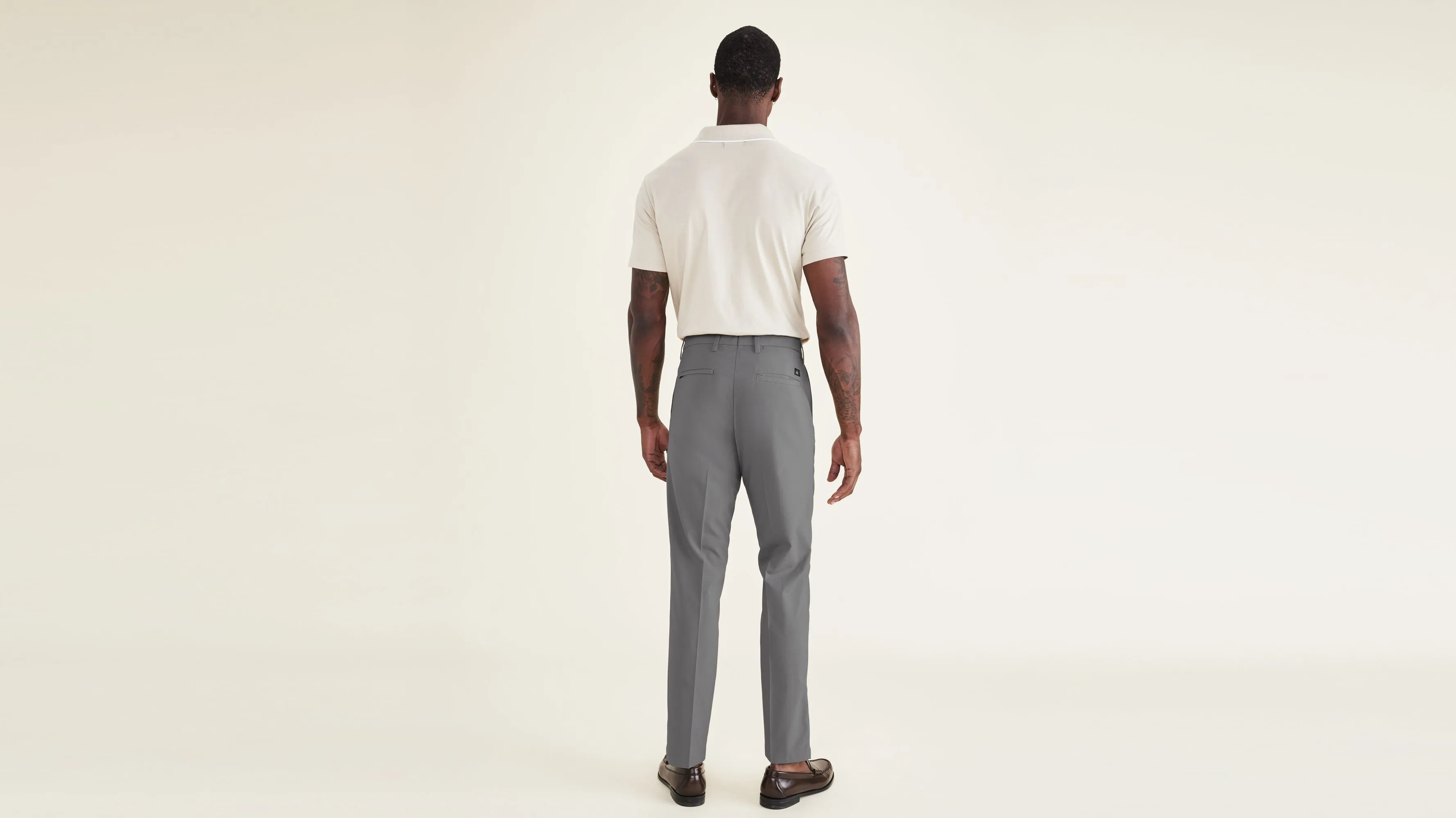 Men's Slim Fit Signature Go Khaki Pants