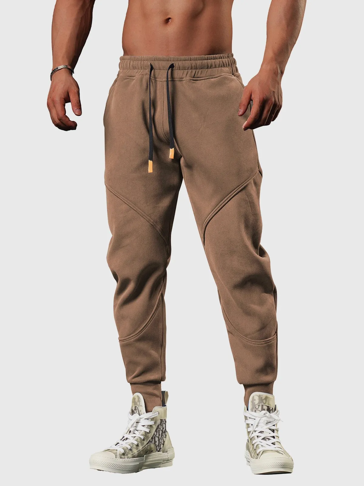 Motion Sweatpant Loose fit Tapered Jogger All Season Essential