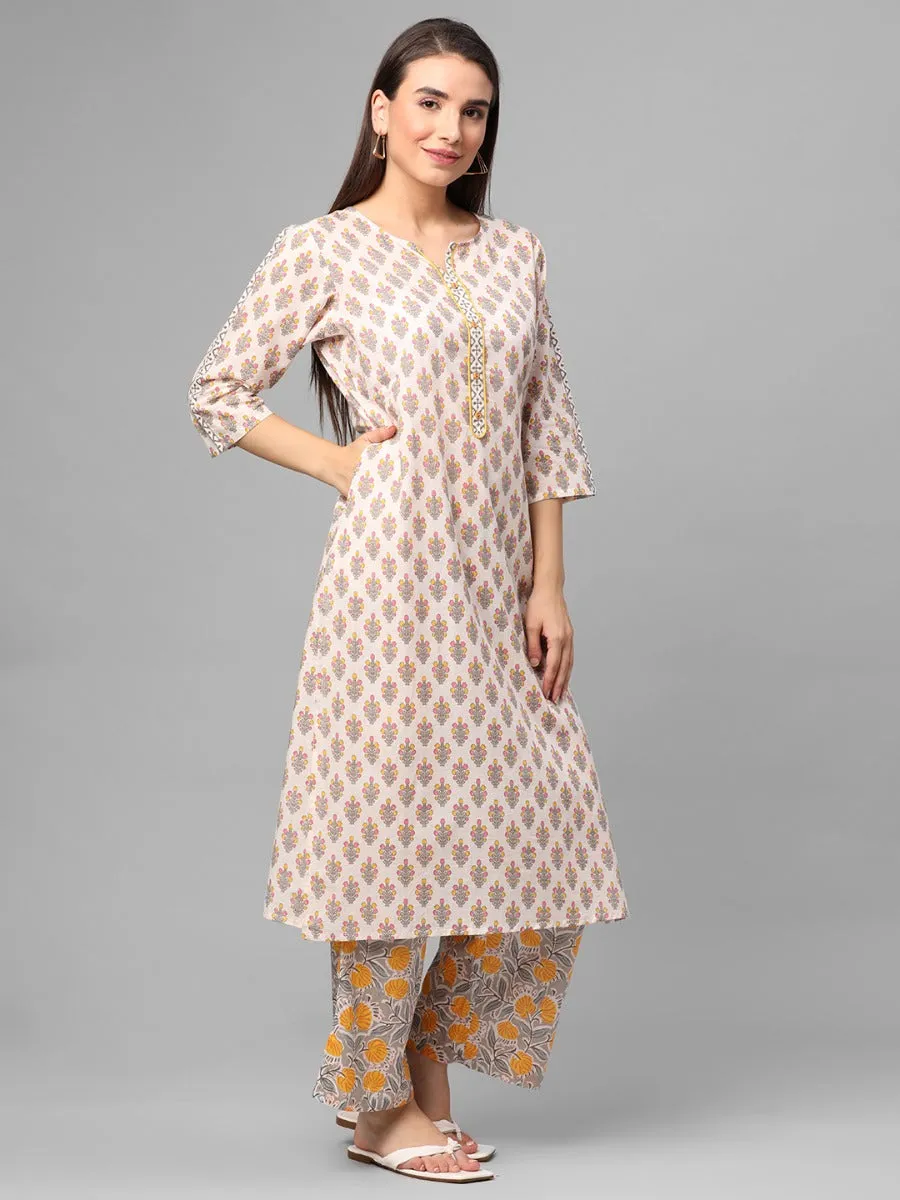 Off White Floral Printed Kurta With Comfort Pant