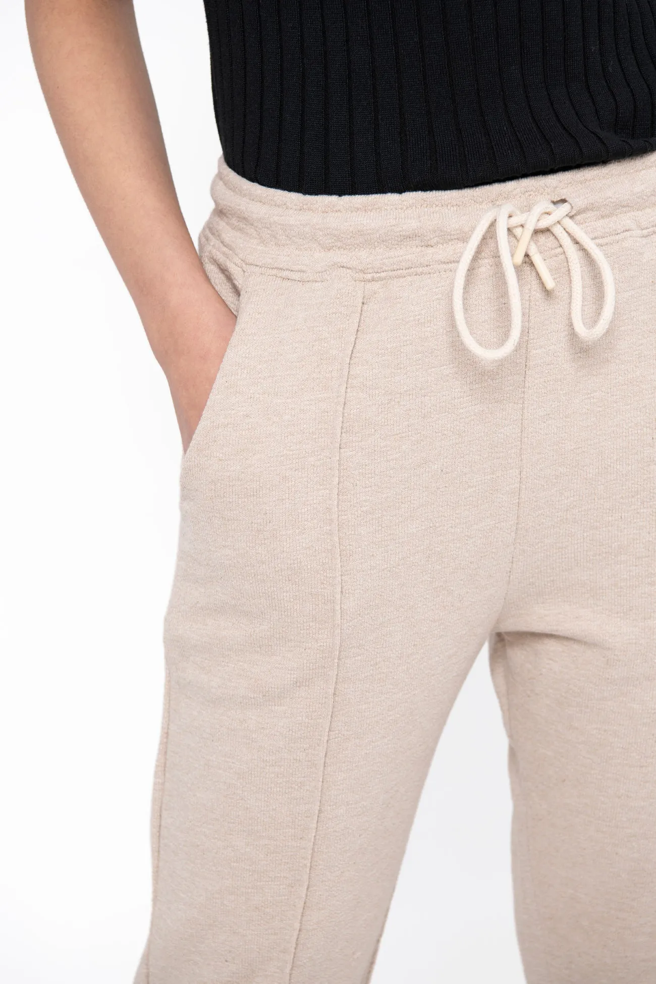 SOFT STAIGHT JOGGERS