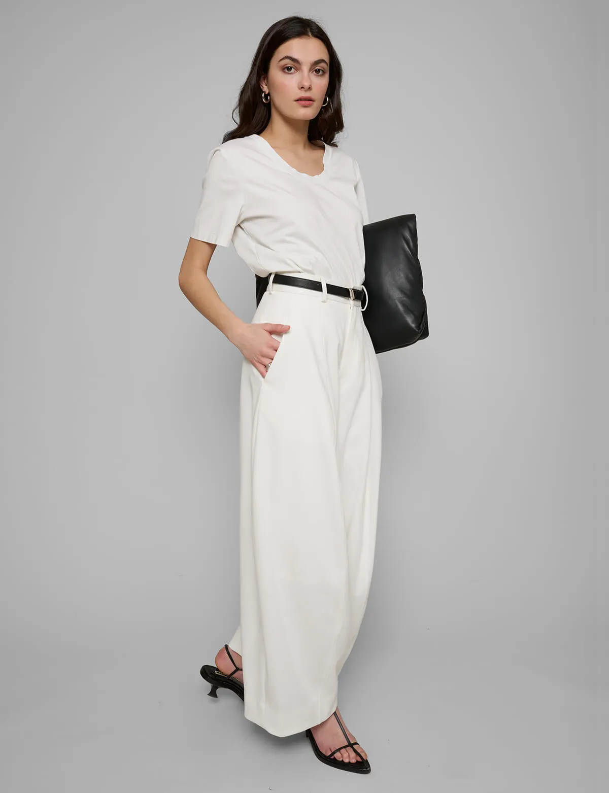 White Barrel Leg Pants-BESTSELLER