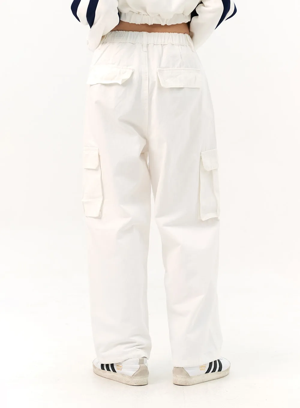 Wide Cargo Pants IO317